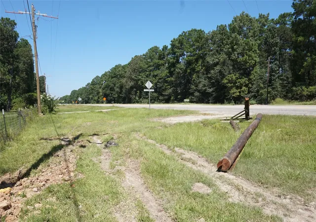 10th image of 2200 Fm 1485, Huffman, TX 77357 | MLS# 50683235