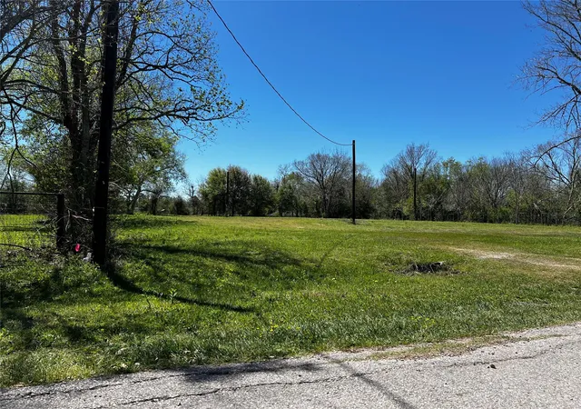 1st image of 8002 Seddon Road Road, Pearland, TX 77581 | MLS# 68847112