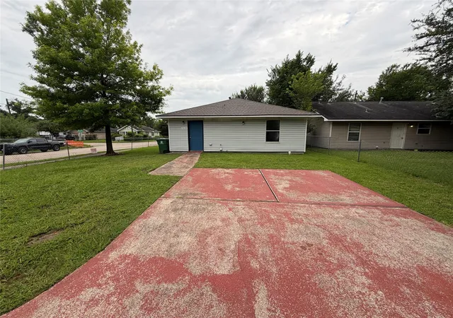 12th image of 2002 Pannell St, Houston, TX 77020 | MLS# 10908661