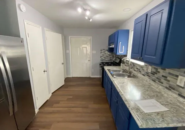 3rd image of 2002 Pannell St, Houston, TX 77020 | MLS# 10908661