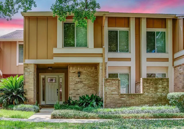 1st image of 11681 Village Pl Dr #257, Houston, TX 77077 | MLS# 80939827