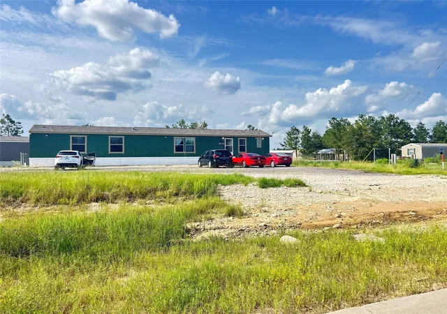 Photo 3 of Single family home for sale at 348 Road 5604, Cleveland, TX 77327 | MLS# 3658644 | Listing updated on 2026-07-22