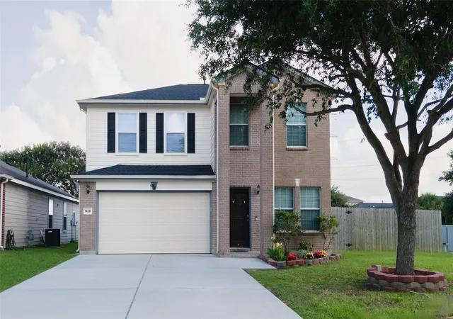 Photo 1 of Single family home for sale at 19331 Jordans Landing Ln, Richmond, TX 77407 | MLS# 72900483 | Listing updated on 2026-08-29