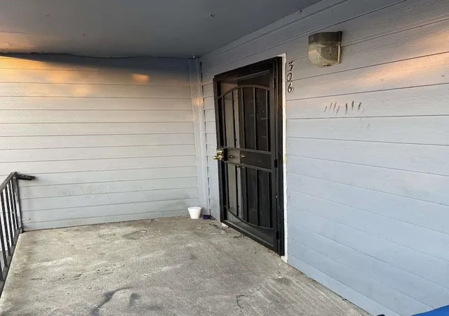 9th image of 5625 Antoine Dr #306, Houston, TX 77091 | MLS# 36820271