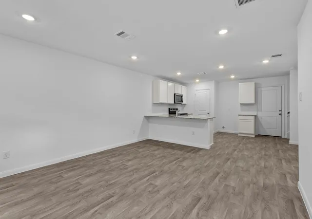4th image of 11918 Detar Ct, Willis, TX 77378 | MLS# 42031378