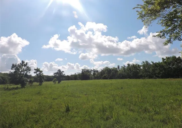 2nd image of 5200 Delany Road, La Marque, TX 77568 | MLS# 97930553