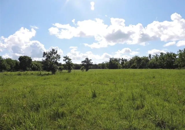 3rd image of 5200 Delany Road, La Marque, TX 77568 | MLS# 97930553