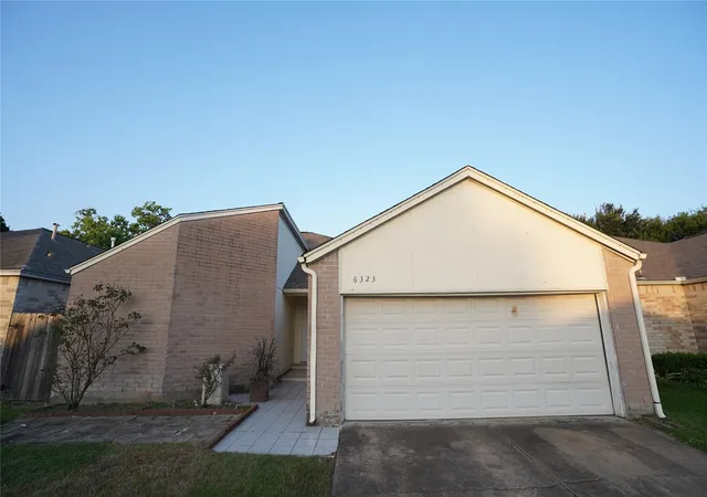 1st image of 6323 Gladewell Dr, Houston, TX 77072 | MLS# 94162762