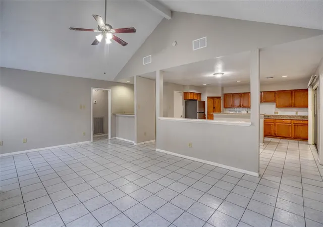 4th image of 6323 Gladewell Dr, Houston, TX 77072 | MLS# 94162762