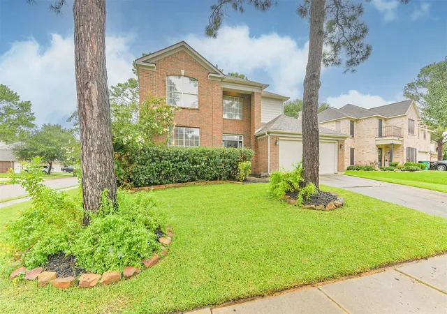 Photo 3 of Sale Pending at 20422 Maple Meadows Ct, Cypress, TX 77433 | MLS# 97981224 | Listing updated on 2026-09-18