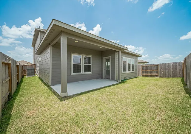 11th image of 18818 Frost Ridge Dr, Crosby, TX 77532 | MLS# 11471918