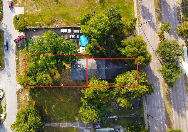1st image of 3216 Collingsworth St, Houston, TX 77026 | MLS# 77770361