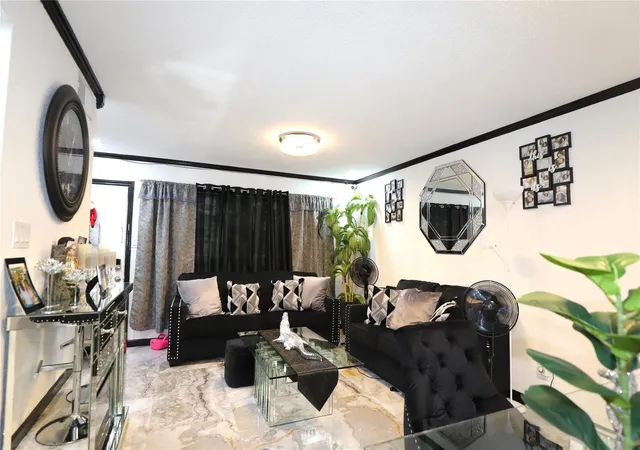 Photo 3 of Condo for sale at 7047 Bissonnet St #37, Houston, TX 77074 | MLS# 72024991 | Listing updated on 2026-09-19