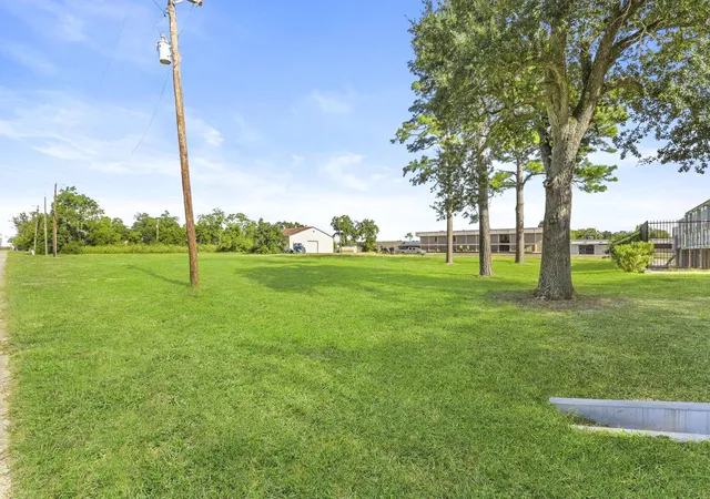 2nd image of 0 Orem Dr, Houston, TX 77045 | MLS# 72965342