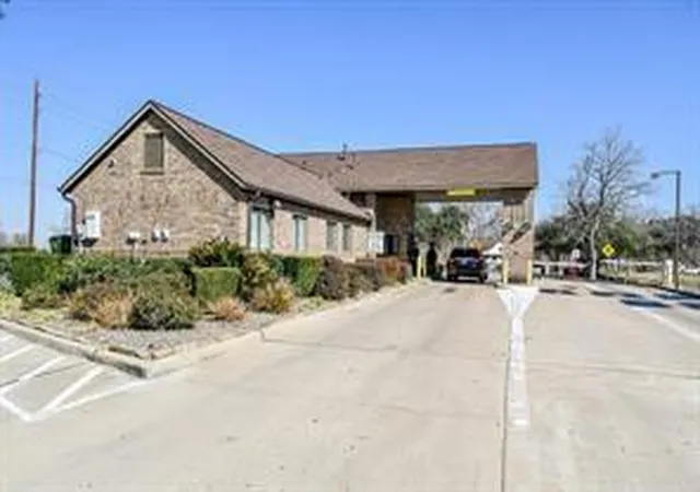 Homes for sale in Fulshear, TX | 4511 Lake Village Dr, Fulshear, TX 77441 | MLS# 68152605
