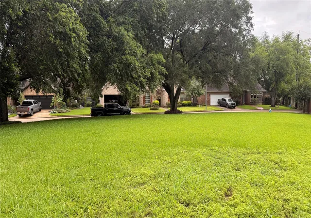Homes for sale in Fulshear, TX | 4511 Lake Village Dr, Fulshear, TX 77441 | MLS# 68152605