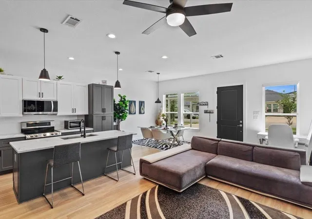 2nd image of 3549 Amos St #A and B, Houston, TX 77021 | MLS# 73272500