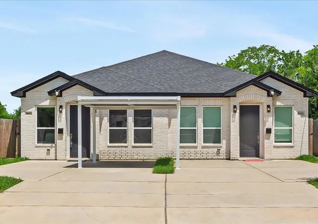 3rd image of 3549 Amos St #A and B, Houston, TX 77021 | MLS# 73272500