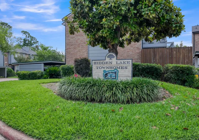 Homes for sale in Houston, TX | 763 Worthshire St, Houston, TX 77008 | MLS# 66563908