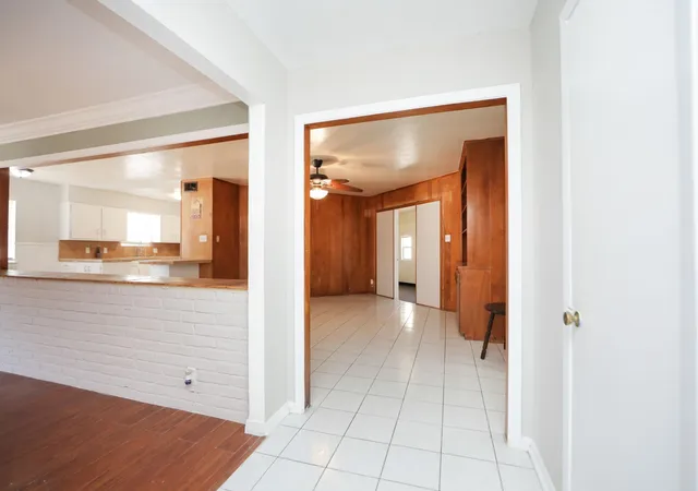 Homes for sale in Houston, TX | 8235 Dover St, Houston, TX 77061 | MLS# 75203055