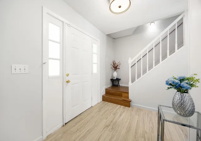 Photo 4 of Single family home for sale at 13423 Bridgepath Ln, Houston, TX 77041 | MLS# 67931626 | Listing updated on 2026-09-20
