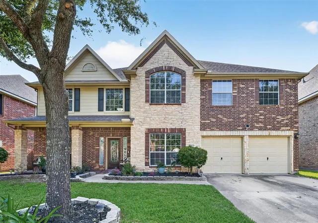 Photo 1 of Single family home for sale at 2221 Tracy Way, Deer Park, TX 77536 | MLS# 37910926 | Listing updated on 2026-08-31