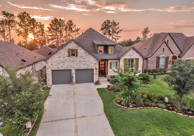 Homes for sale in Montgomery, TX | 423 N Hillary Step Pl, Montgomery, TX 77316 | MLS# 57885948