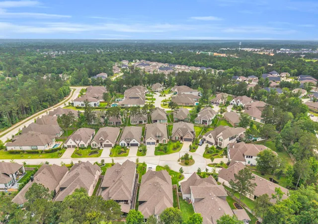 Homes for sale in Montgomery, TX | 423 N Hillary Step Pl, Montgomery, TX 77316 | MLS# 57885948