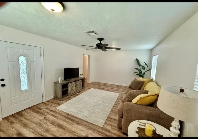 Homes for sale in Port Neches, TX | 1002 Block St, Port Neches, TX 77651 | MLS# 65568078