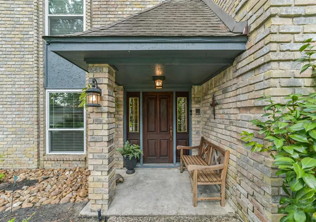 Photo 2 of Single family home for sale at 17815 Routhland Dr, Spring, TX 77379 | MLS# 94078209 | Listing updated on 2026-09-20