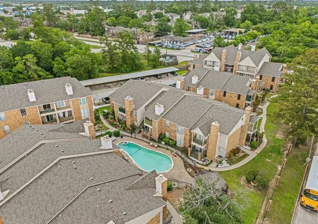 Homes for sale in Houston, TX | 3770 Lovers Wood Ln #807, Houston, TX 77014 | MLS# 29079259