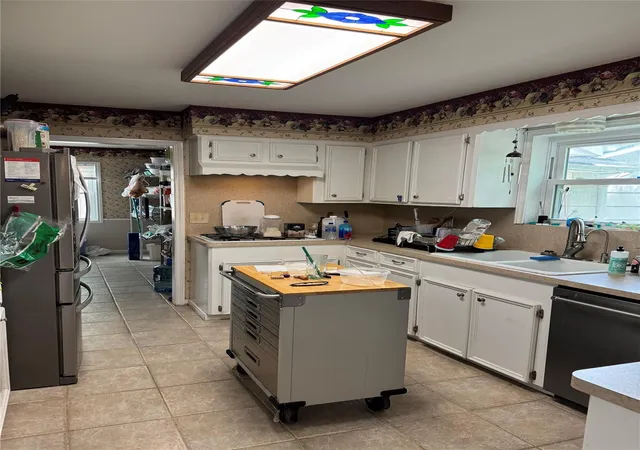 3rd image of 315 Willow Vista Dr, El Lago, TX 77586 | MLS# 793393