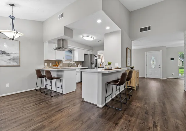 3rd image of 2719 Cotton Stock Dr, Sugar Land, TX 77479 | MLS# 64662639