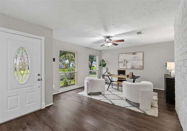 4th image of 2719 Cotton Stock Dr, Sugar Land, TX 77479 | MLS# 64662639
