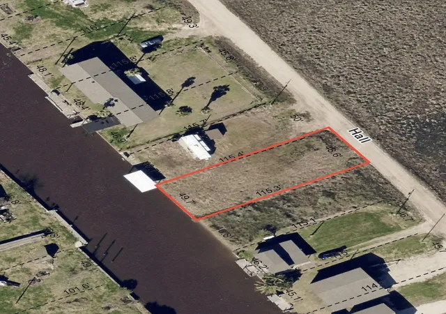 Homes for sale in Sargent, TX | 1841 Hall Ave, Sargent, TX 77414 | MLS# 81527443