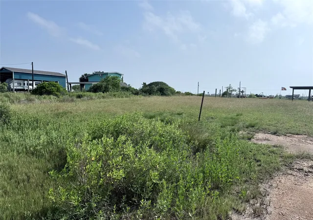 Homes for sale in Sargent, TX | 1841 Hall Ave, Sargent, TX 77414 | MLS# 81527443