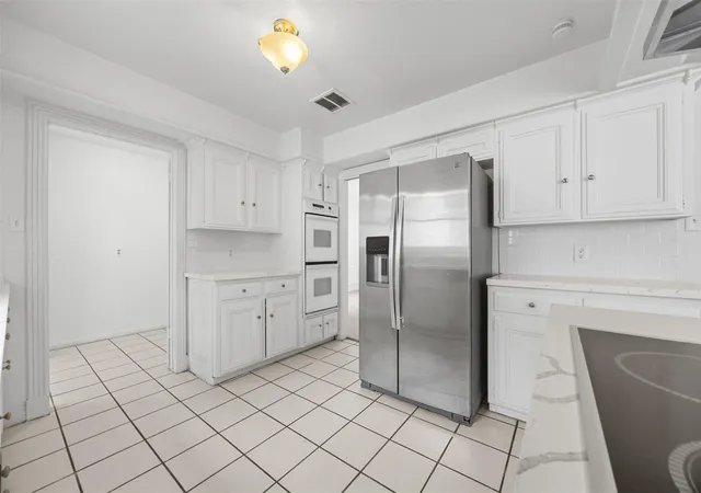 Photo 4 of Single family home for sale at 1919 Saddlecreek Dr, Houston, TX 77090 | MLS# 51228324 | Listing updated on 2026-09-15