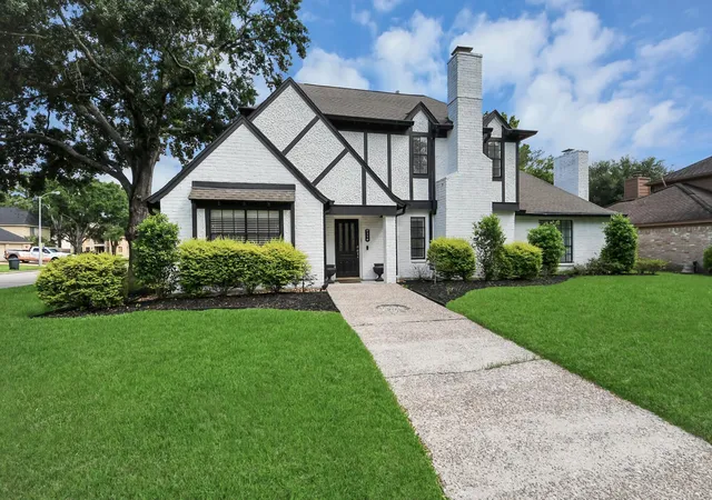 2nd image of 9114 Taidswood Dr, Spring, TX 77379 | MLS# 66206819