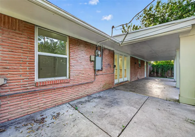49th image of 6846 Beechnut St, Houston, TX 77074 | MLS# 78238046
