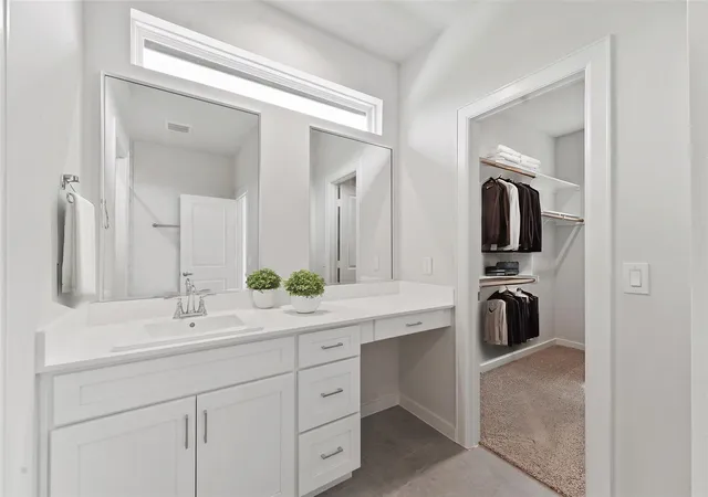 5th image of 2106 Dewalt St #A, Houston, TX 77088 | MLS# 11597518