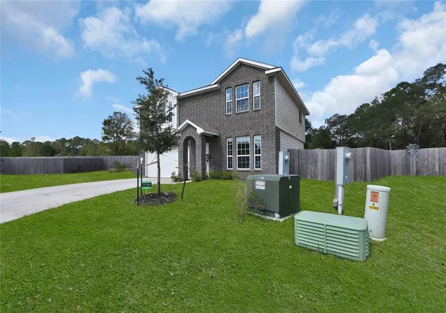 Photo 3 of Single family home for sale at 17703 Lion Heart Rd, Conroe, TX 77306 | MLS# 19621569 | Listing updated on 2026-05-28
