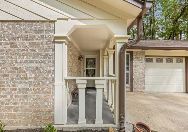 3rd image of 3740 Summer Ln, Huntsville, TX 77340 | MLS# 56600679