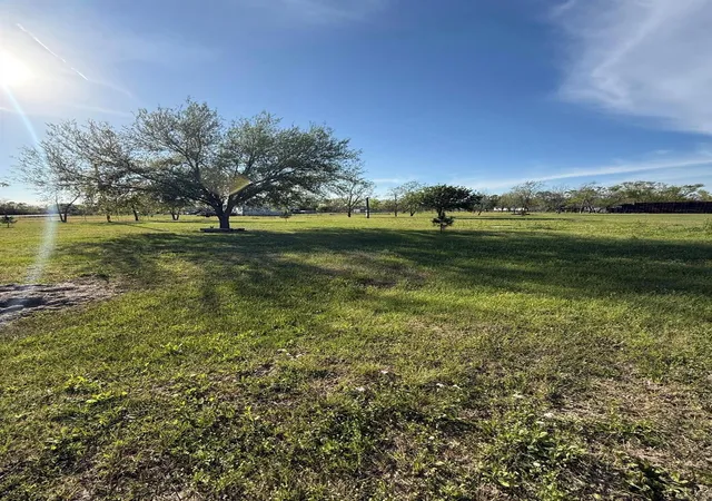 Photo 3 of Sale Pending at 64 County Rd 48614, Dayton, TX 77535 | MLS# 45712862 | Listing updated on 2026-10-15