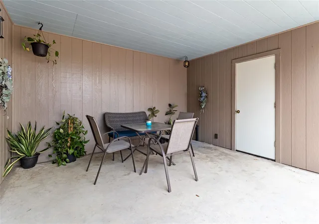 Homes for sale in Beaumont, TX | 387 Georgetown Street, Beaumont, TX 77707 | Houzeo