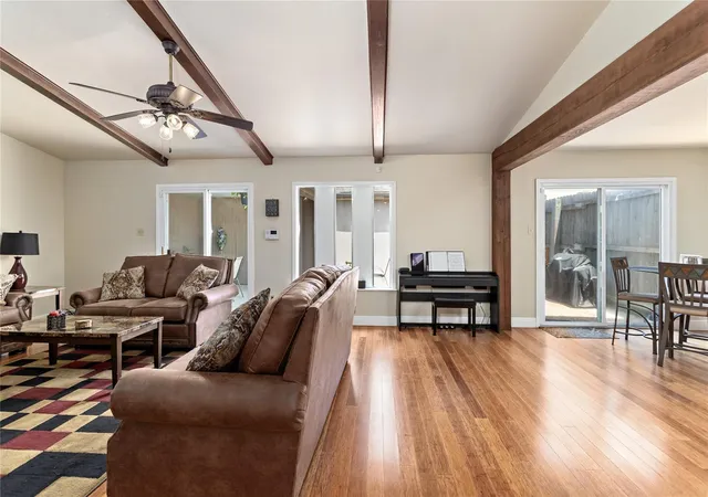 Homes for sale in Beaumont, TX | 387 Georgetown St, Beaumont, TX 77707