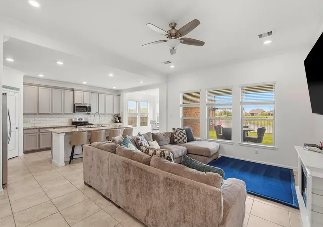Photo 3 of Sale Pending at 4307 Annandale Ln, Rosharon, TX 77583 | MLS# 62324881 | Listing updated on 2026-09-16