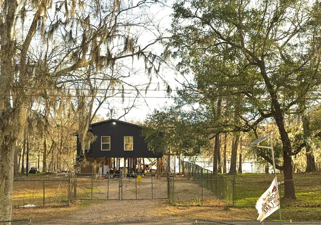 2nd image of 978 County Road 2859, Cleveland, TX 77327 | MLS# 8193216