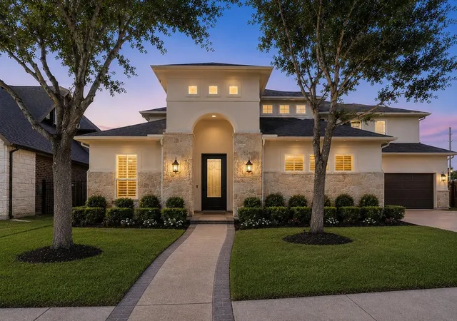 1st image of 2 Chalice Trl, Sugar Land, TX 77498 | MLS# 37085215