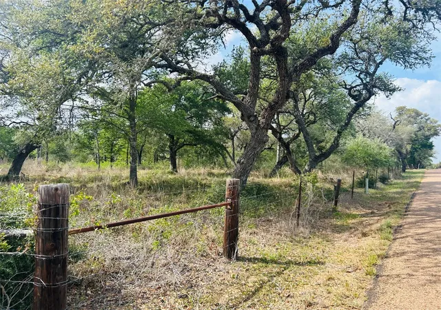 Homes for sale in Columbus, TX | 1390 County Road 106, Columbus, TX 78934 | MLS# 71846832