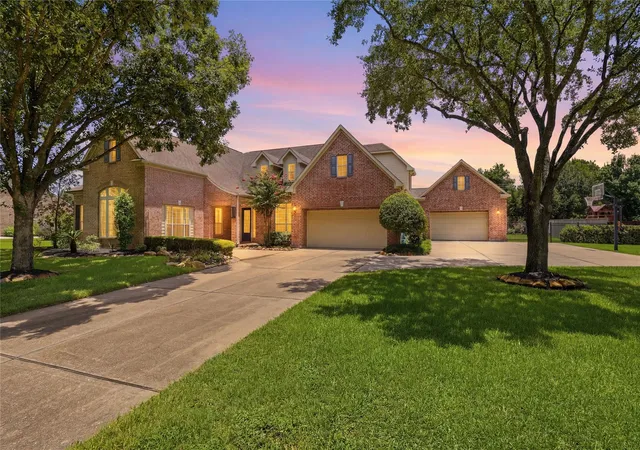 1st image of 38 Highclere Park Dr, Spring, TX 77379 | MLS# 20423509